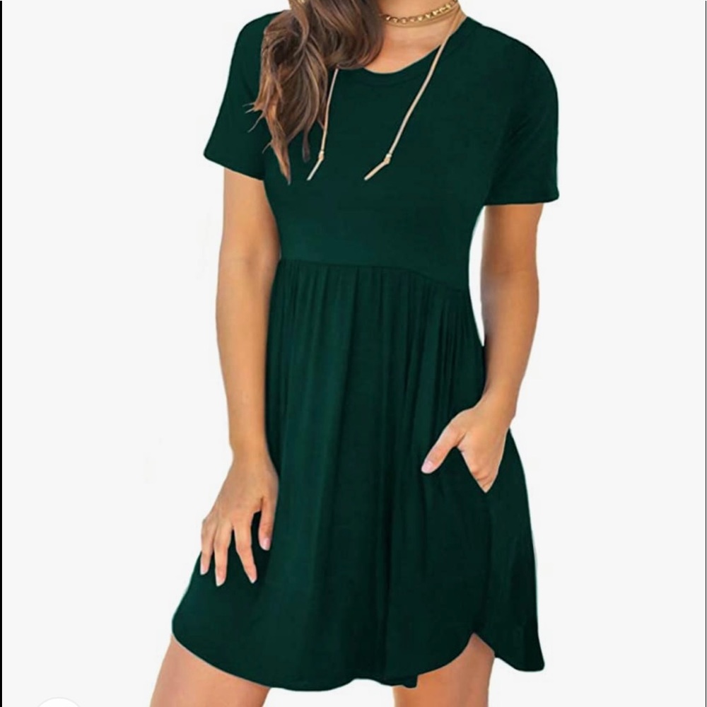 Emerald Green short sleeved swing dress-Pockets!